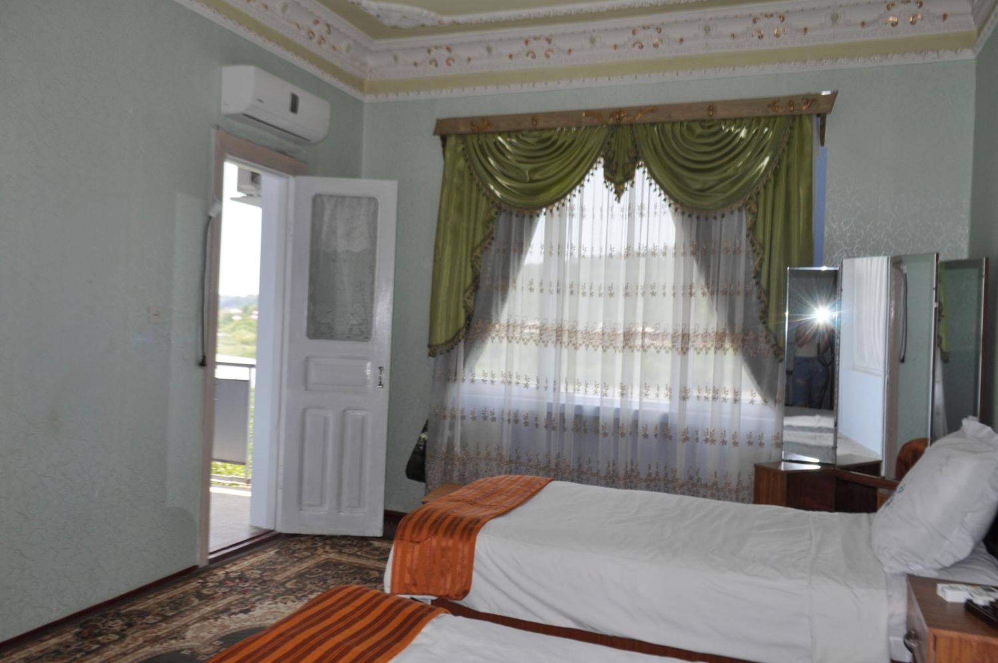 Nature House Kutaisi Bagian luar foto